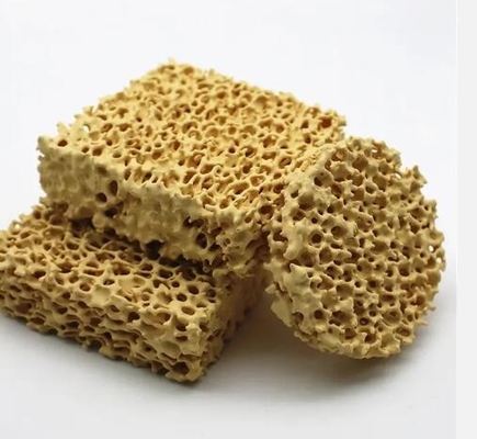 高 Porous 耐火性 アルミナ セラミック 泡フィルター ジルコニウム 鋳造のためのセラミックフィルター