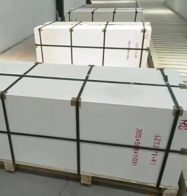 高温耐磨 95% Al2O3 耐火性 白色 コルンダム レンガ 電弧炉用