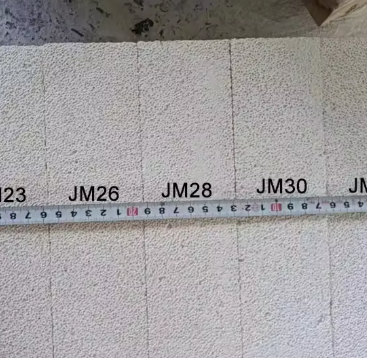 Rongsheng Jm23 Jm26 Jm28 Jm30 軽量耐熱レンガムライト断熱耐火レンガ炉およびボイラー用